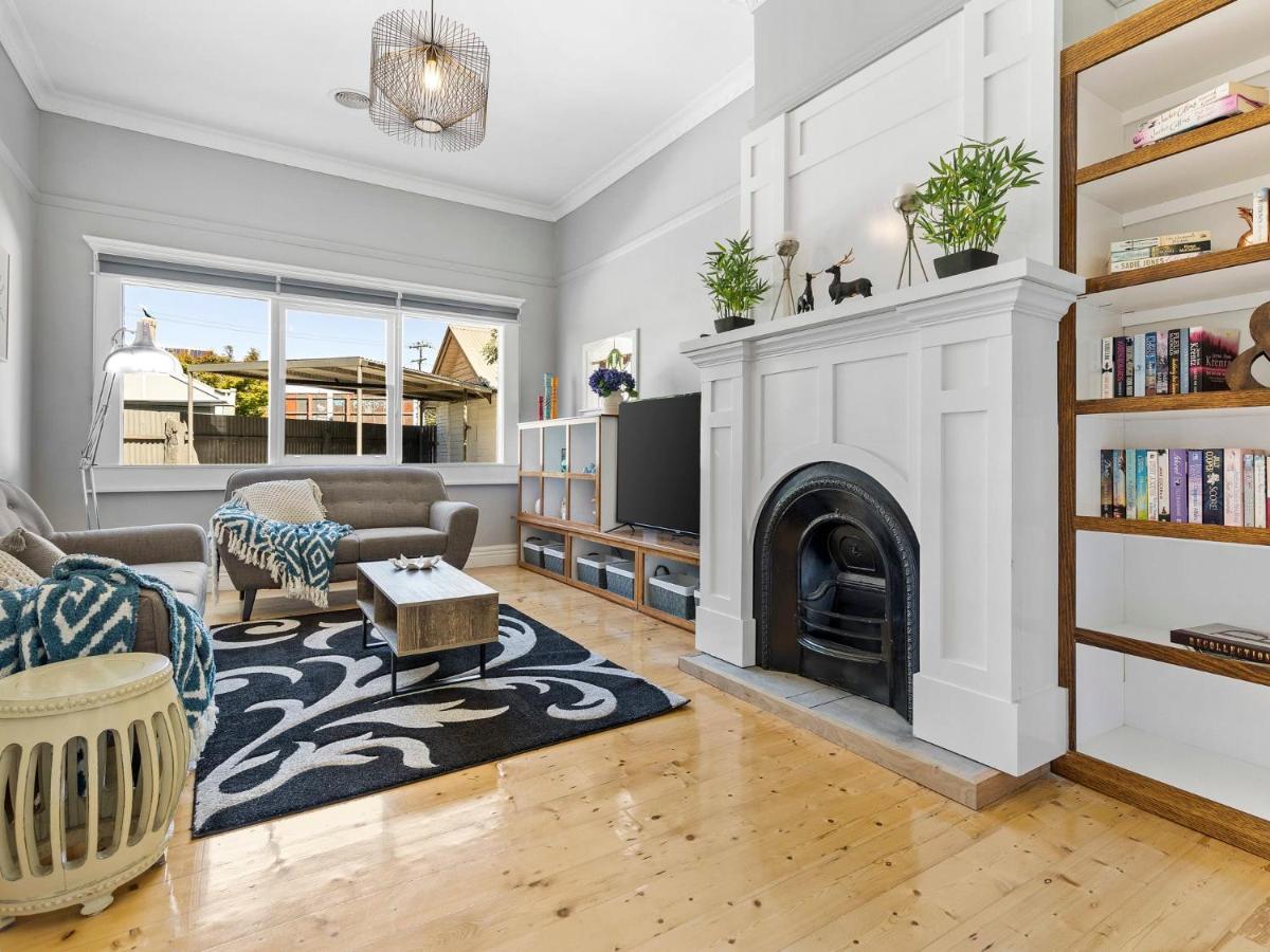 Stunning 4Br Cottage In The Heart Of Ballarat - Pet Friendly & Fast Wifi Kültér fotó